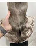 ミルクティーベージュ