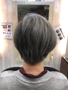 ルアージュ アトレヴィ 三鷹店 ショートレイヤー［イルミナカラー/ヘナ/白髪染め/髪質改善］