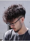 スペインカールスパイラルパーマツーブロックフェード刈り上げ☆