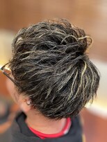 スカイ 亀戸店 (sky)&nbsp;ハイライト/マッシュパーマ/アッシュブラック<理容室>[亀戸]