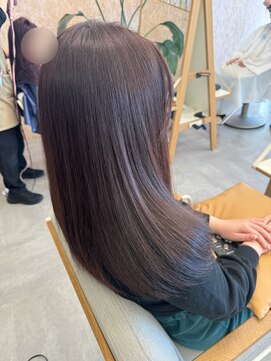 ブローチェラウカ(Broche lauka) アッシュピンク