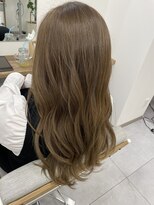 エウ(eu)&nbsp;オリーブベージュ/ロングヘア