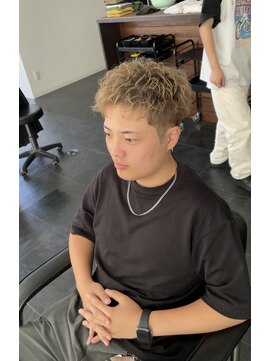 リープ(LEAP) スパイキーショート