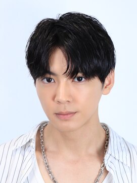 ネイビー(NAVY) ナチュラルコンマバング ウェット質感でセクシーに