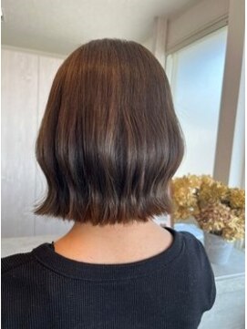 ルーチュヘアー(Lu cu hair) くびれヘアエアリーカール艶感うる艶髪大人可愛い
