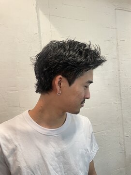 ビーバイエイトジェンツ(Bee by EIGHT GENTS) ブルーブラック/スペインカール/スパイキーショート/心斎橋