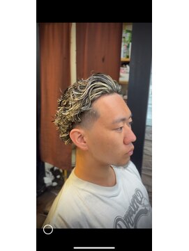 スマイルヘアー 荻窪店(Smile hair) スキンフェード＆メッシュカラー＆パーマ