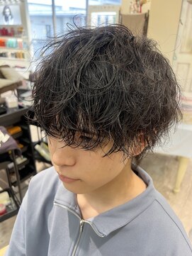 デバイス バイ フレイムス 越谷(DEVICE by Frames) 越谷メンズ◎ゆるめ波巻きパーマで大人質感