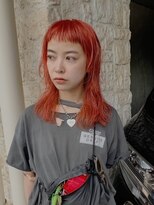 スキオー(SCIO)&nbsp;ミディアム/オン眉バング/ハイトーンオレンジ