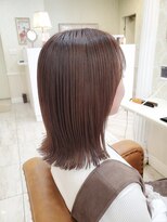 ティンク(Tink) 伸ばしかけボブ