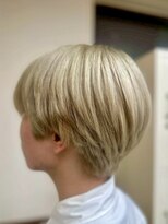 エターナルバイマティーナ(Eternal by MATINA)&nbsp;【ホワイトブロンド/ショートウルフ】池袋美容室