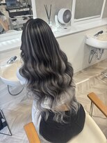 ショウルームウメダ(SHOW ROOM UMEDA) シルバーバレイヤージュ