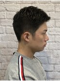 刈り上げショートアップバング