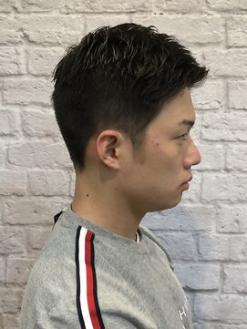 銀座マツナガ 新宿野村ビル店 刈り上げショートアップバング