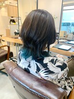 ライフ(LIFE)&nbsp;LIFE    ウルフカット グリーンカラー