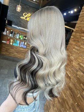 ラピス 横浜(Lapis) ホワイトカラー