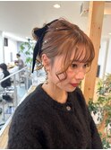 ルーズお団子ヘアスタイル