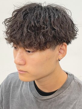 バース バイ ハピネス(BIRTH by happiness) 奈良men'sツイストスパイラルパーマ　刈り上げマッシュ