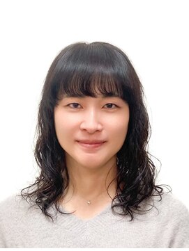 黄ぐまくん美容室 ミディアム パーマ