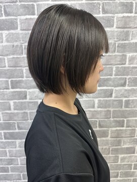 ノイ(Noy) 大人ショート