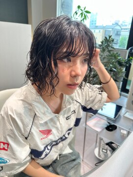 アム(amu) ボブパーマ/パーマボブ/ミニボブ/コテ巻き風パーマ/くせ毛カット