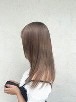 マスカリ(muscali)&nbsp;ハイライト/ダークアッシュ似合わせカットミディアムレイヤーe68