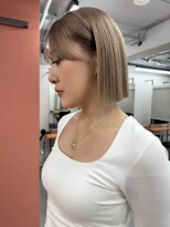 レブ 三条河原町(Reb,)&nbsp;ボブ/切りっぱなしボブ/ブリーチ/ミルクティーベージュ