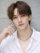 オグジュアリー 表参道(aux.)&nbsp;束感黒髪ナチュラル人気流行フェザーパーマ韓国風