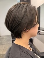 ココ 本八幡(KOKO)&nbsp;□ミルクティーブロンドダークブルーワンホンレイヤーショート