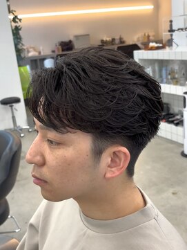 テンション(tension) メンズカットフェザーパーマニュアンスパーマ眉毛カット札幌大通