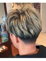 リコヘアー(RICO HAIR)&nbsp;あらくれ感の演出、ざくざくハイライトで一味違う男へ。