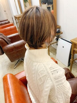 ショートオンリーサロントス(short only salon TOSS) 大人カッコいい細めハイライトボブ