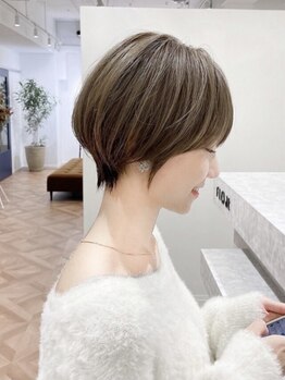 フロート 小阪店(float)の写真/【小阪/月曜open】《カット+髪質改善カラー¥8250》人気のショートはfloatにお任せ☆伸びてもまとまる◎