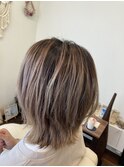 くびれ外ハネパーマスタイル