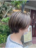 ハイライトショートボブ