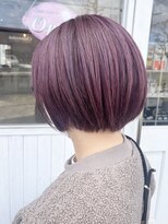 クオリア(Quaria)&nbsp;ピンクベージュ♪おさまり抜群3Dショートボブ♪