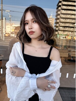 【梅田/メンズもOK】バレイヤージュやワンホンヘアで憧れのトレンドstyleに♪白髪ぼかしのハイライトも◎