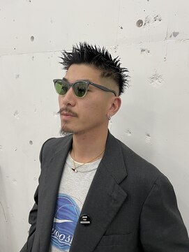 ウェルネス(Wellness) マッシュパーマウルフ波巻きハイライト81