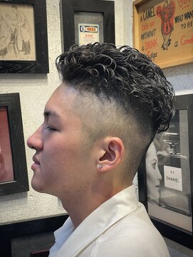 ヒロギンザ 大阪本店(HIRO GINZA) 極道パーマスタイル×フェード