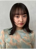 顔周りレイヤーカットくびれヘアミルクティーベージュカラー