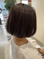 ボブインターナショナル(bob international)&nbsp;ショートボブ×ハイライトカラー