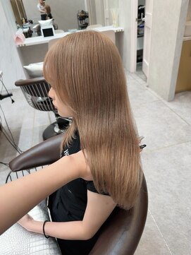 ロンド レア 天神大名店(Lond Le’a) 小顔に見せるヘア/ワンレン/ボブウルフ/ネビージュ黒髪カタログ