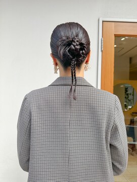 スタン 渋谷(Stam) アッシュグレージュインナーカラーボブ韓国30代40代暗めウルフ