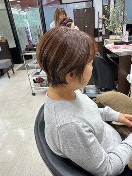 アイズ 本厚木(AIZU) 白髪ぼかしカラー