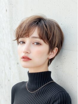 美容室 イズ 館林店(Iz)の写真/白髪染めでもオシャレを楽しみたい方にも◎《Iz》の白髪染めはオシャレ染めのように色味を楽しめます♪