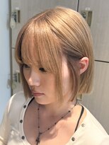 ヘアークリアー 蕨 おしゃれな大人のハイトーンカラー 切りっぱなしボブスタイル