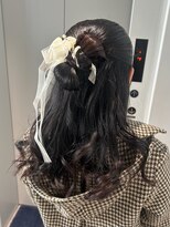 トリッカ シブヤ(TRICCA SHIBUYA) ハーフアップ/リボンヘア/カチモリ/タイトスタイル/ゆるふわ