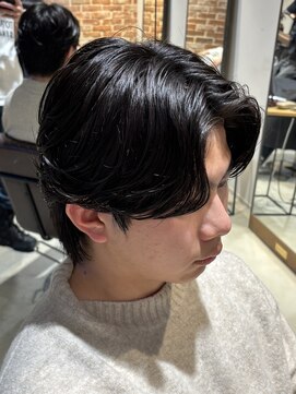 ボンドストーリールミエール(Bond Story lumiere) ニュアンスパーマカルマパーマ毛流れパーマ毛流れセンターパート