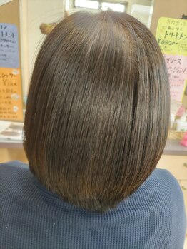 セカンドウィングの写真/湿気に負けない！うねり・広がり・パサつきを解消するクセ毛対策サロン◎