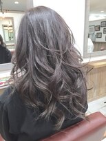 ノーム 横浜(NORM)&nbsp;Norm横浜グレーアッシュ